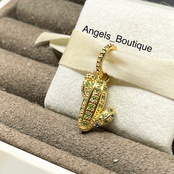 New Pandora Sparkling Desert Cactus Pendant, Gold-Plated - Picture 5 of 6